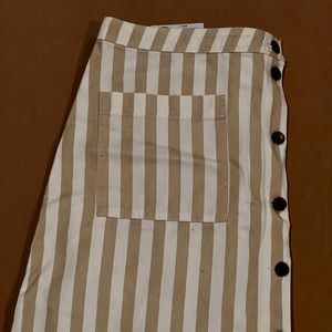 Button front skirt, Tan/White, Old Navy, Womens size 16